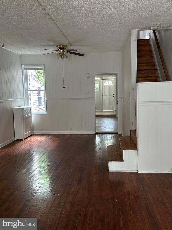 Building Photo - 135 W Courtland St