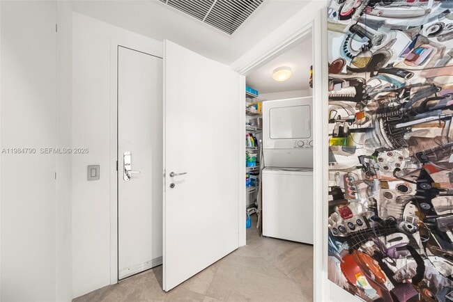 Building Photo - 450 Alton Rd