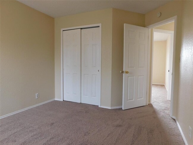 Building Photo - 716 Camp Fire Trail