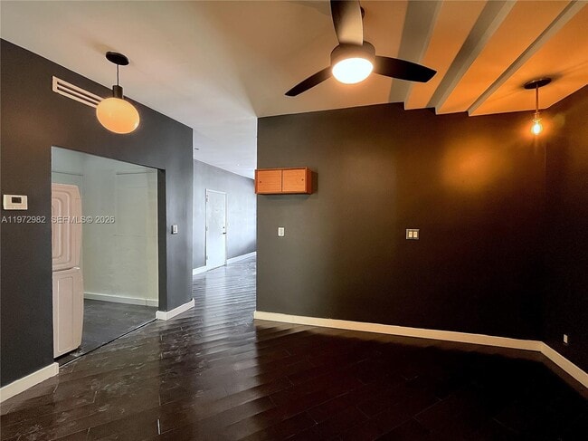 Building Photo - 742 12th St