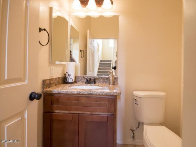 Building Photo - Gorgeous 4 Bed Laveen home in reputed Trailside Point community ++ WALK TO SCHOOL !!