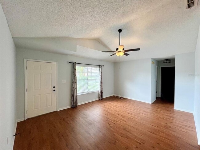 Building Photo - 768 Crows Bluff Ln