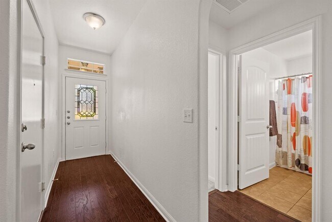 Building Photo - 1408 Biscuit Dr