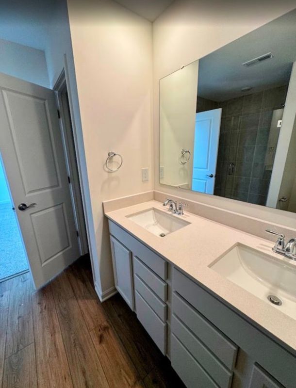 Building Photo - 16811 Aiken Rdg Cir