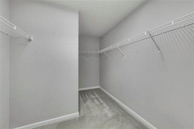 Building Photo - 522 Evans Ln