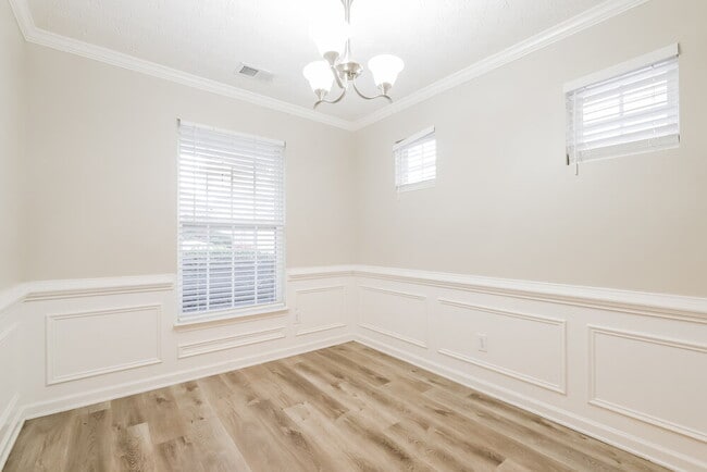 Building Photo - 79 Topaz Dr