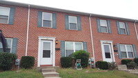 Building Photo - 3 Bedroom, 1.5 Bath Townhouse in Aberdeen MD!