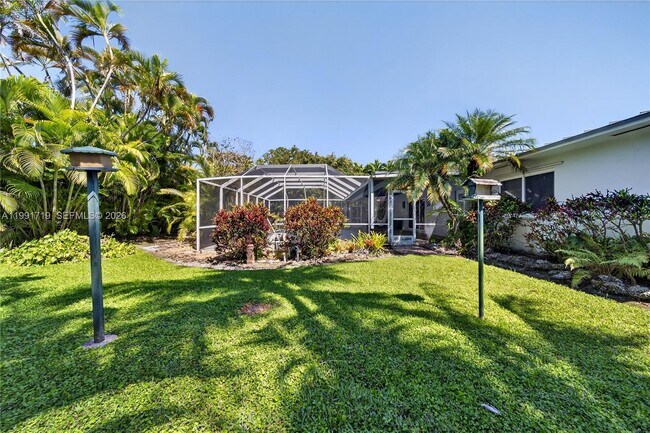 Building Photo - 10142 SW 79th Ave