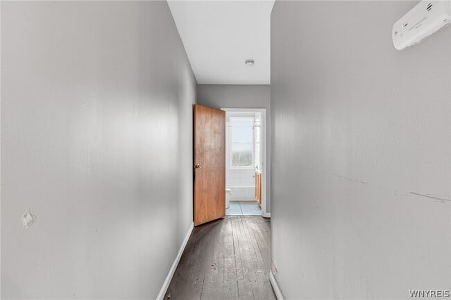 Building Photo - 2111 Seneca St