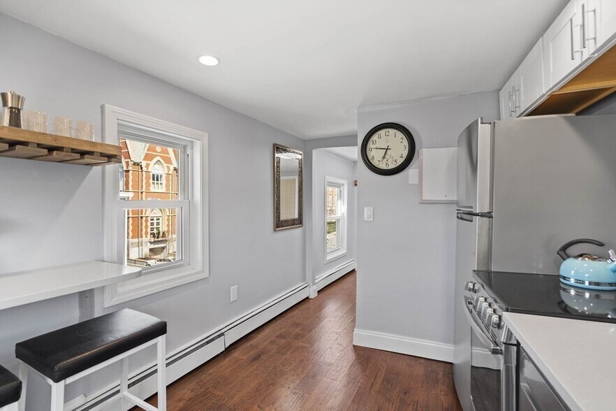 Building Photo - 1 Telegraph St