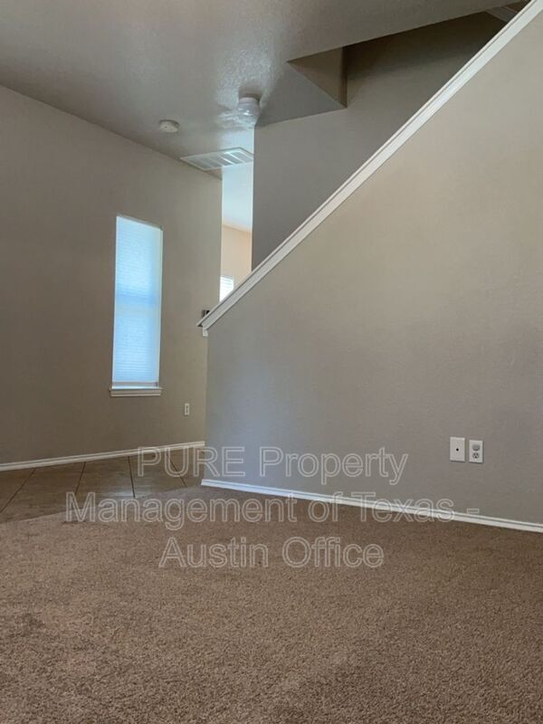 Building Photo - 302 Windridge Village Cove