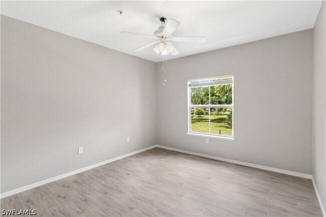 Building Photo - 11561 Villa Grand