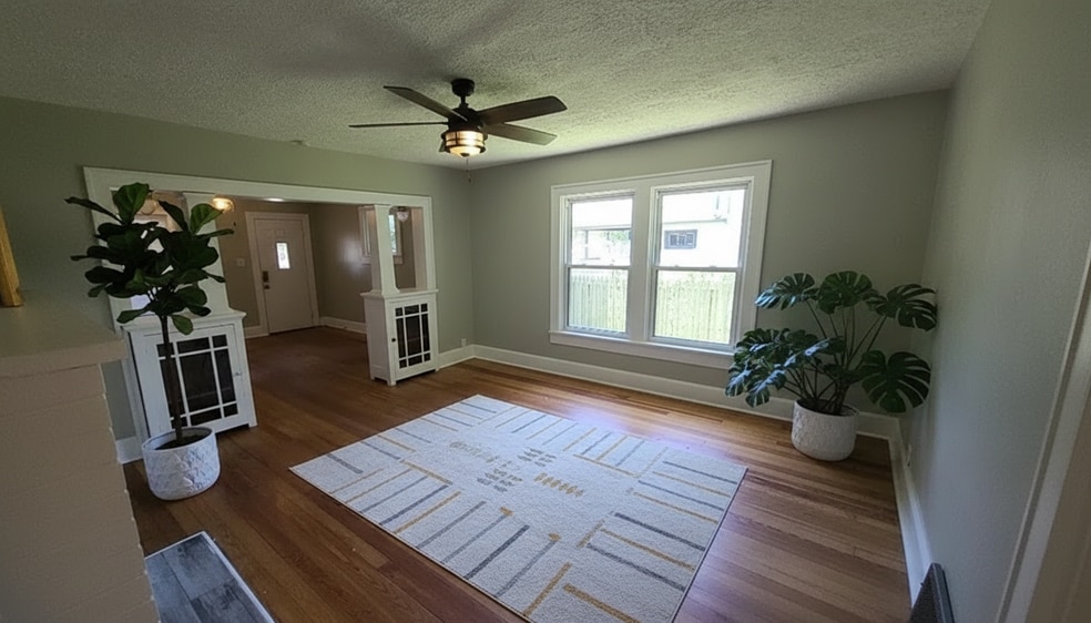 Building Photo - 860 Fletcher Ave