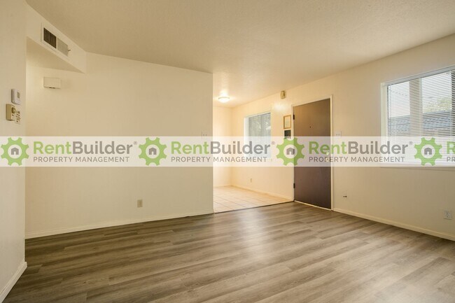 Building Photo - 12124 Menaul Blvd NE