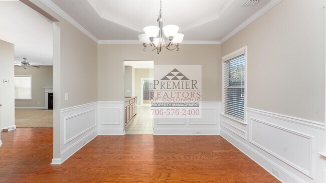 Building Photo - 7331 San Vista Dr