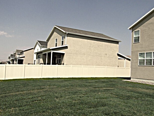 Building Photo - 4359 N Morgan Way