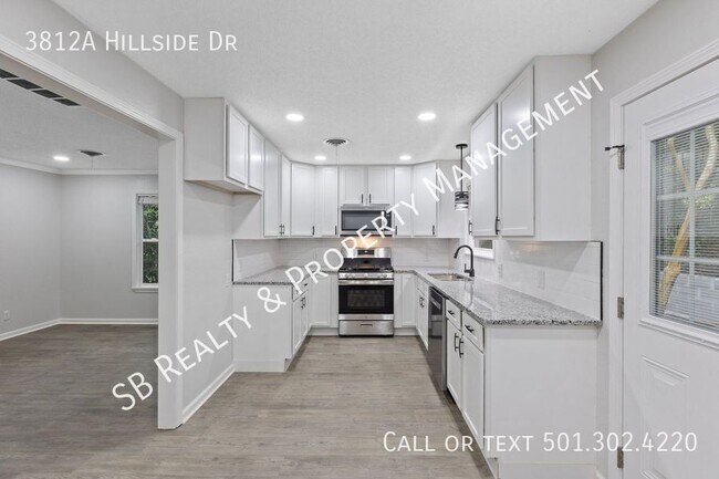 Building Photo - 3812A Hillside Dr-