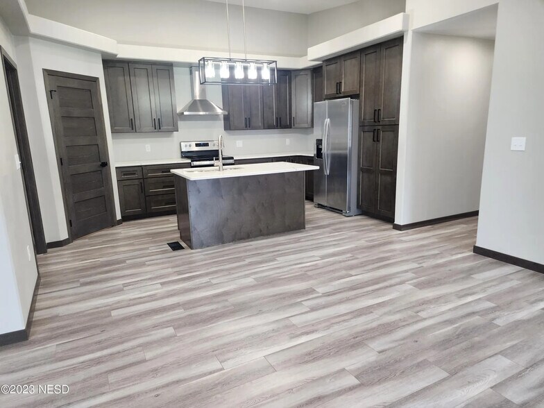 Kitchen - 1821 3rd St NW