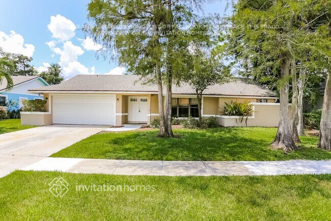 Building Photo - 1511 Primrose Ln