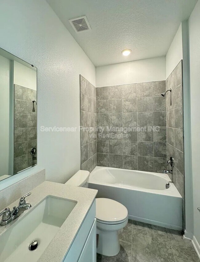 Building Photo - 5298 Diamondleaf Dr