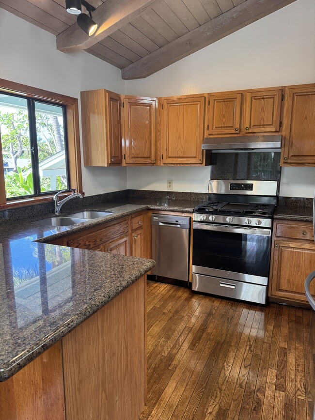 Building Photo - 3655 Brewer Rd