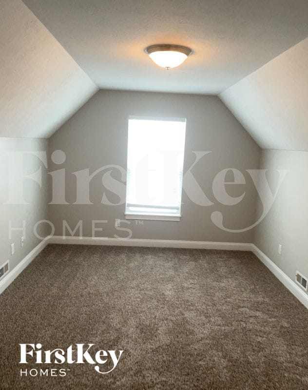 Building Photo - 5928 Aldridge Dr