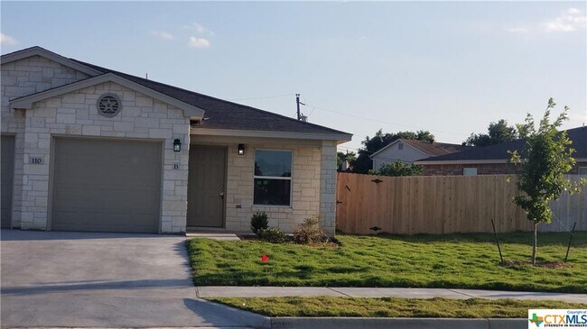 Building Photo - 110 Lowes Blvd