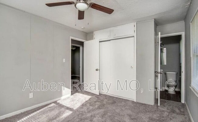 Building Photo - 4712 E 44th St