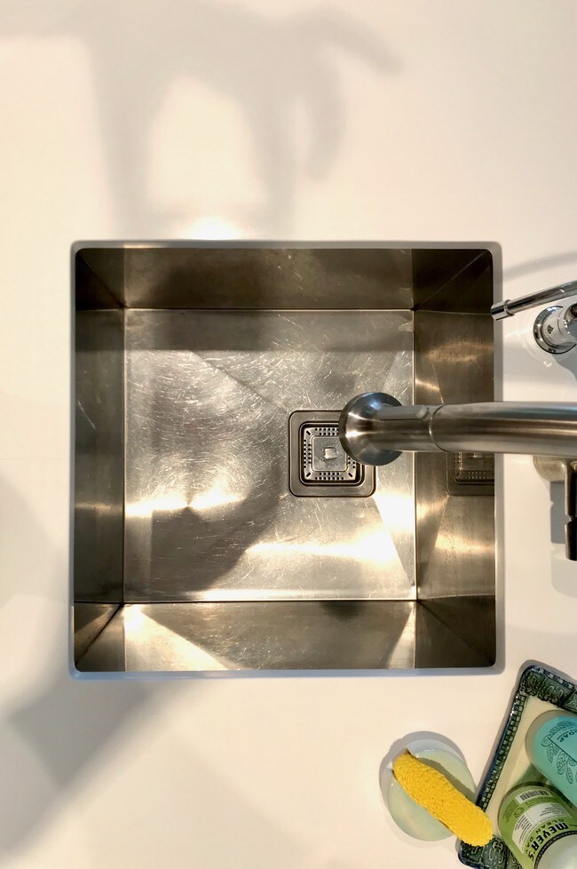 Building Photo - 1319 Alpine Ave