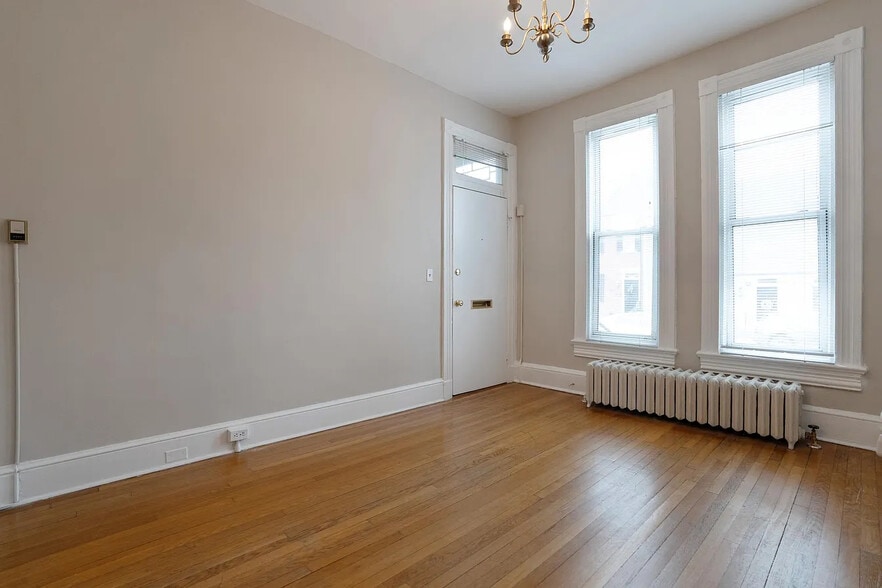 Building Photo - 109 N Patrick St