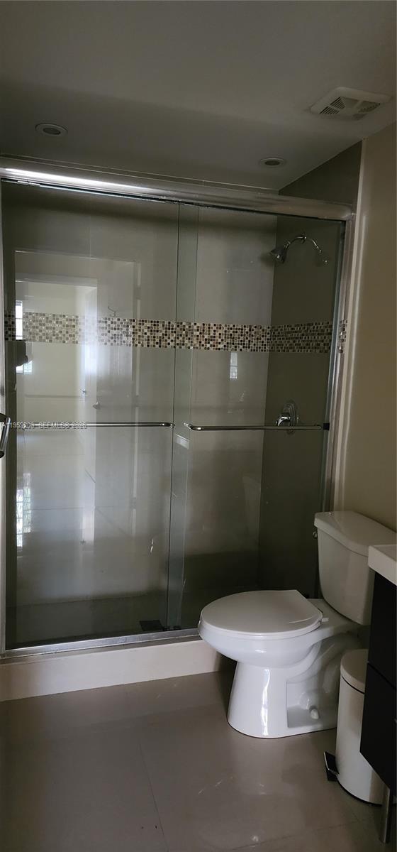 Building Photo - 7360 NW 114th Ave