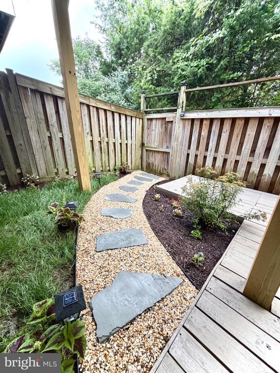 Building Photo - 25333 WAKESTONE Ter