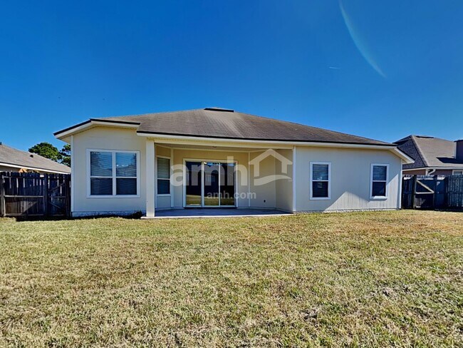 Building Photo - 3108 Silverado Cir