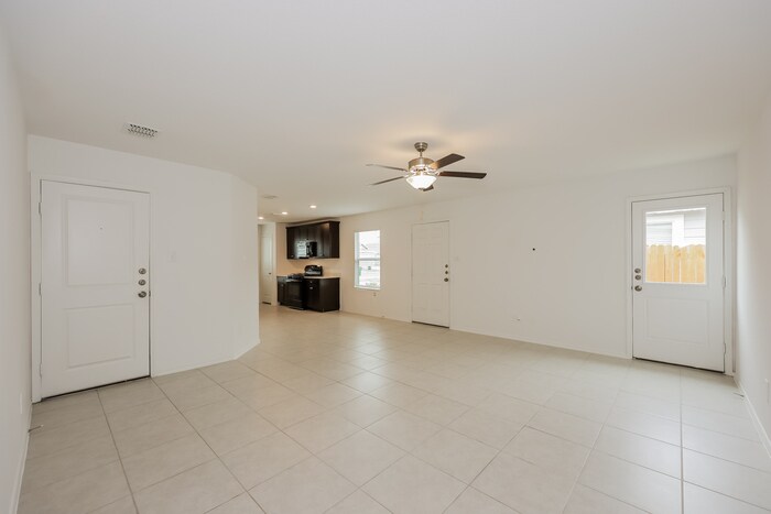 Building Photo - 2984 Wallace Wls Ct