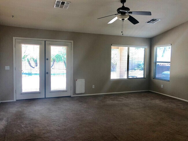 Building Photo - 2352 S 162nd Ln