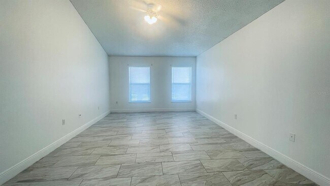 Building Photo - 729 Del Rio Way