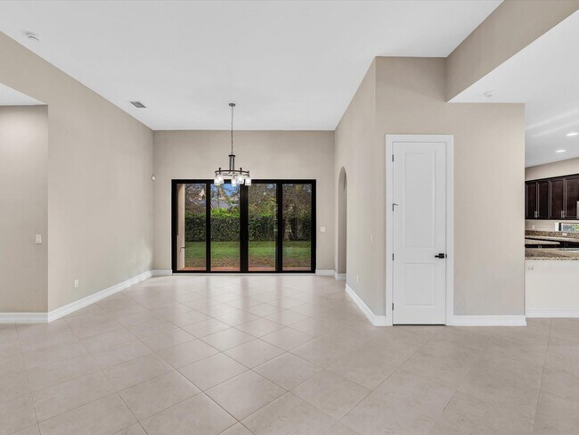 Building Photo - 10630 SW 55th St