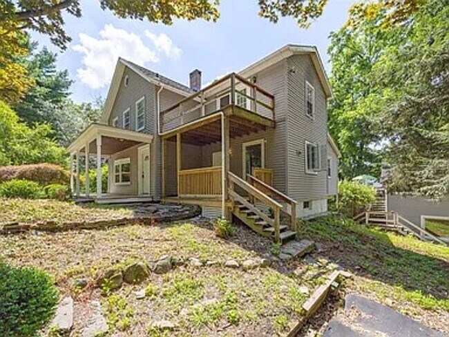 Building Photo - 1432 Lincoln Terrace LLC