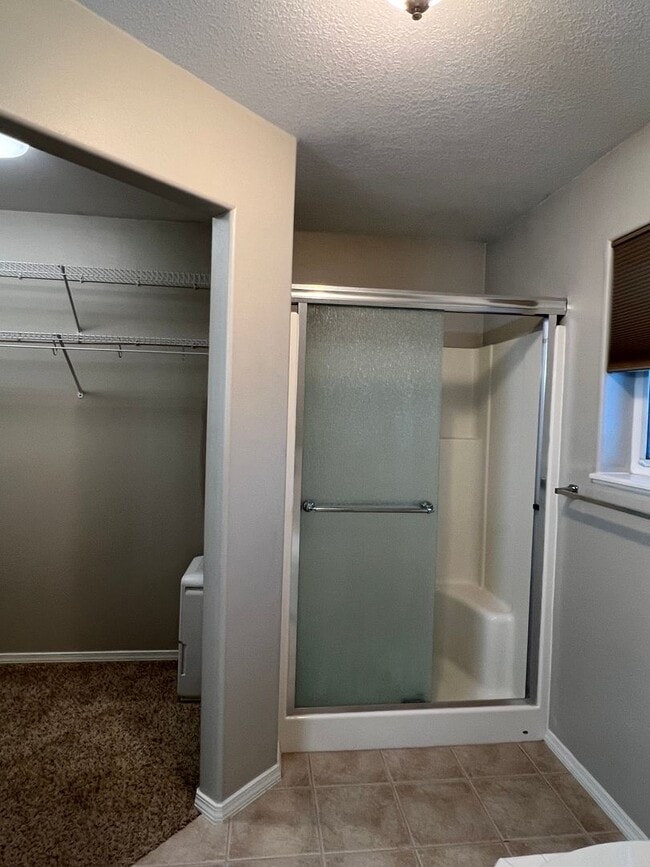 Building Photo - 4 bedroom home in Doyon Estates