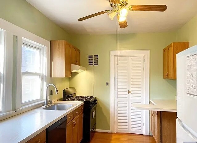 Building Photo - 51 W Homestead Ave