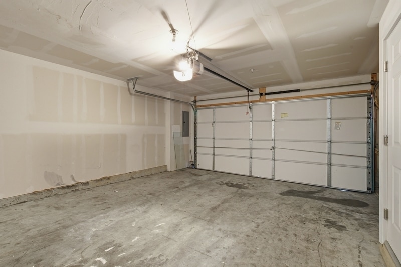 Building Photo - 300 Camillia Pl