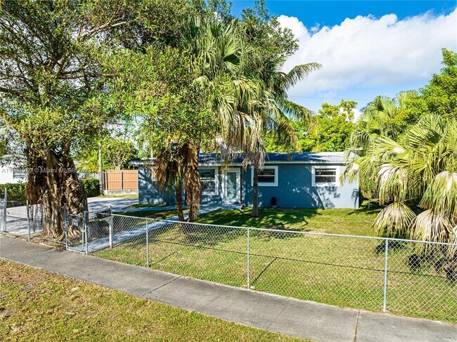 Building Photo - 22295 SW 108th Ave