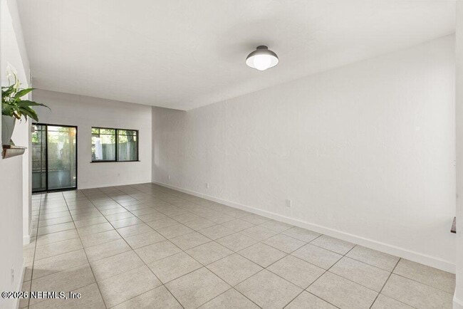 Building Photo - 2885 Sand Castle Ln