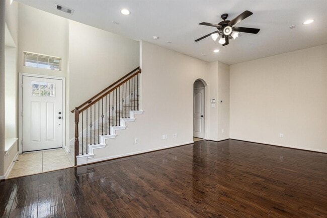 Building Photo - 12147 San Luca St