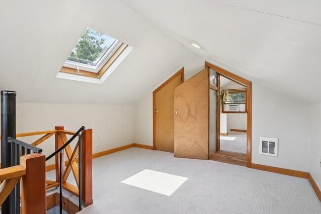 Building Photo - 3 Lynnfield St