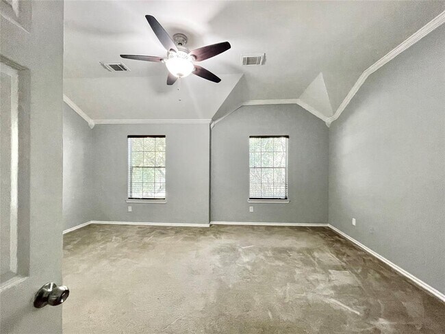 Building Photo - 46 Marble Rock Pl