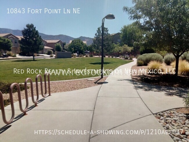 Building Photo - 10843 Fort Point Ln NE