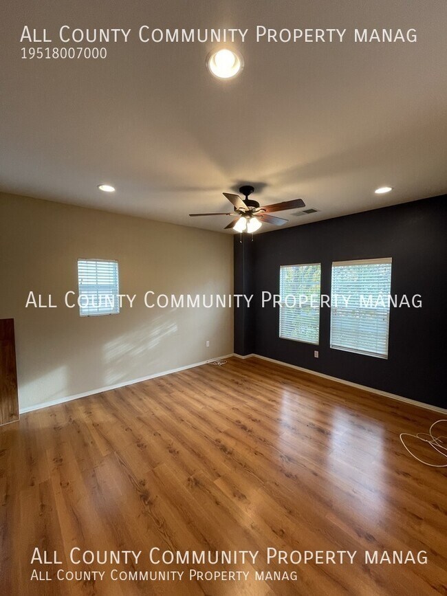 Building Photo - 31890 Delfina Way
