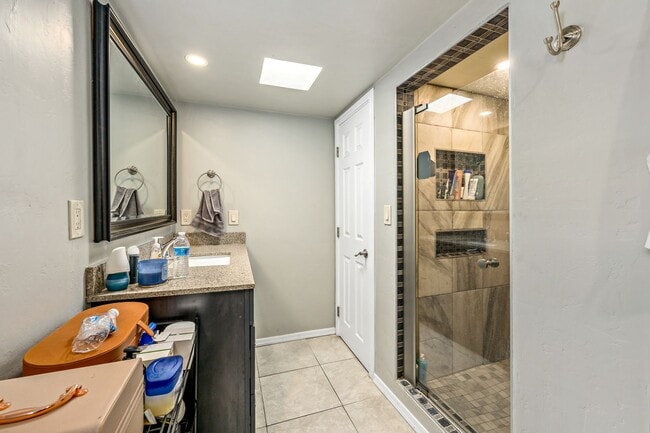 Building Photo - PRELEASE August 2026! Spacious 4-Bedroom Home Near UA & Banner Health!