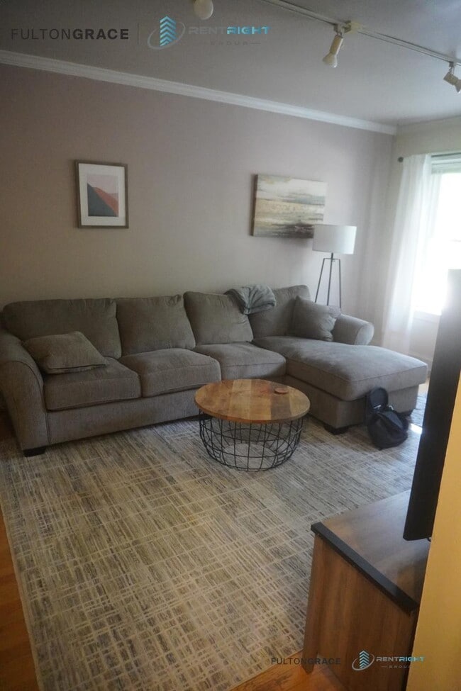 Building Photo - 1 bedroom in Chicago IL 60614